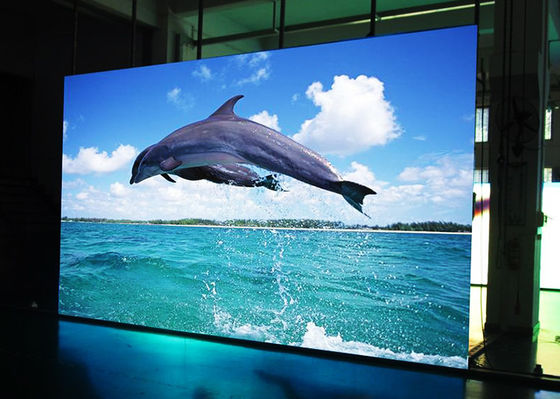 Дисплей высокой яркости п3.91 приведенный прокатом для комнаты выставки, видео- проката приведенного стены