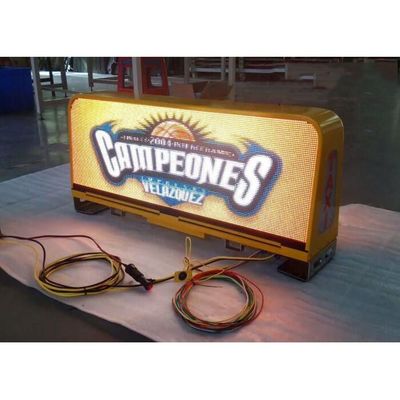 Настраиваемый автомобильный светодиодный дисплей с функцией символа 192 * 64 точки разрешение экрана DC 5V напряжение